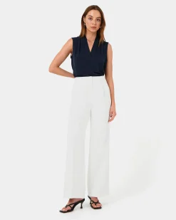 Forcast Alivia 2 V-neck Top Navy Best
