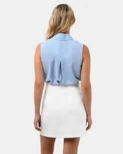 Forcast Alivia 2 V-neck Top Baby Blue Best