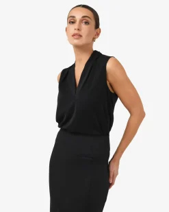 Forcast Alivia 2 V-neck Top Black New