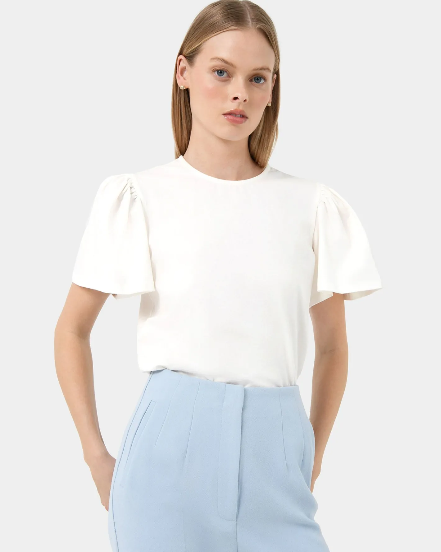 Forcast Cayla Gathered Sleeve Tee Ivory