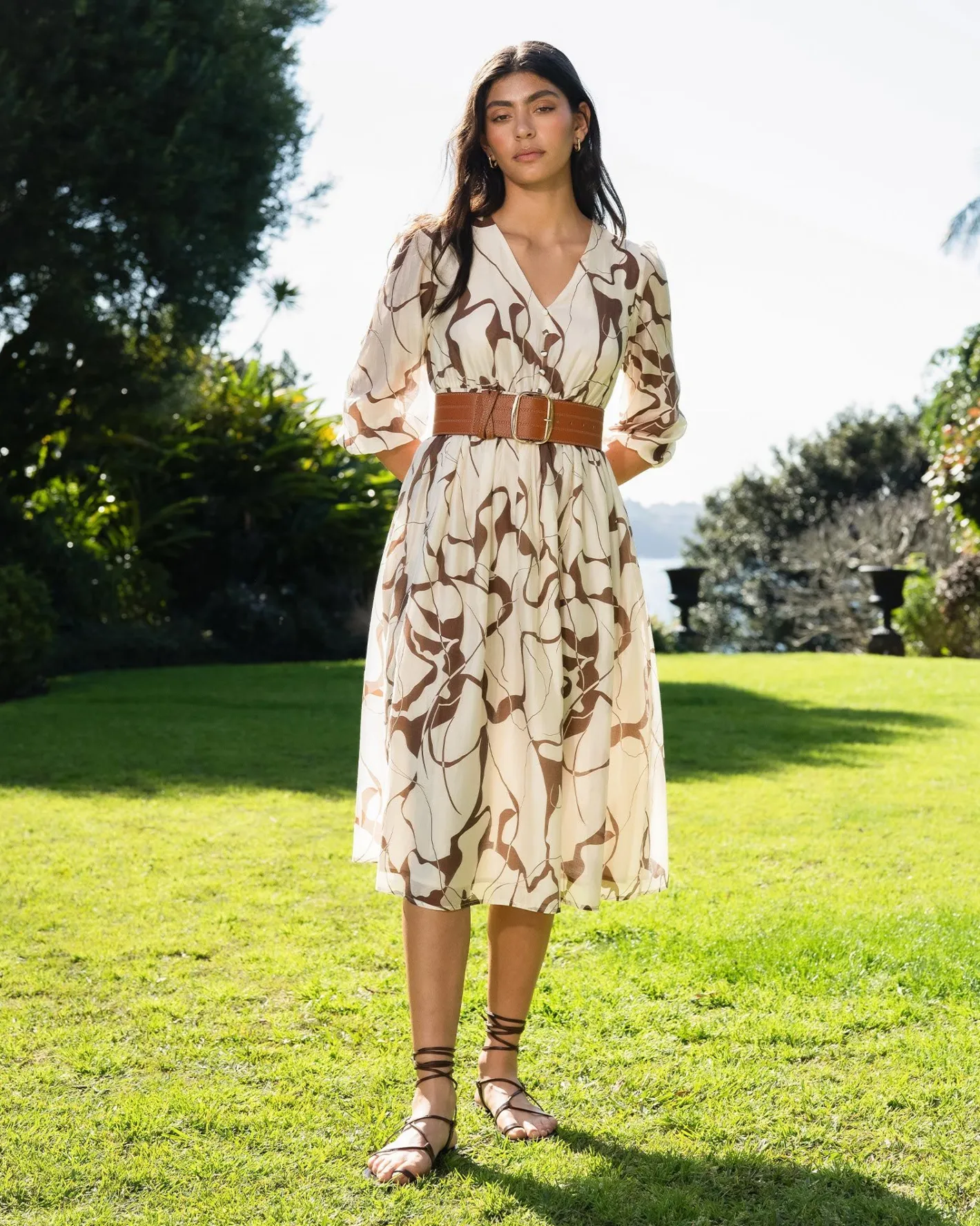 Forcast Cleo V-neck Dress Organic Brown