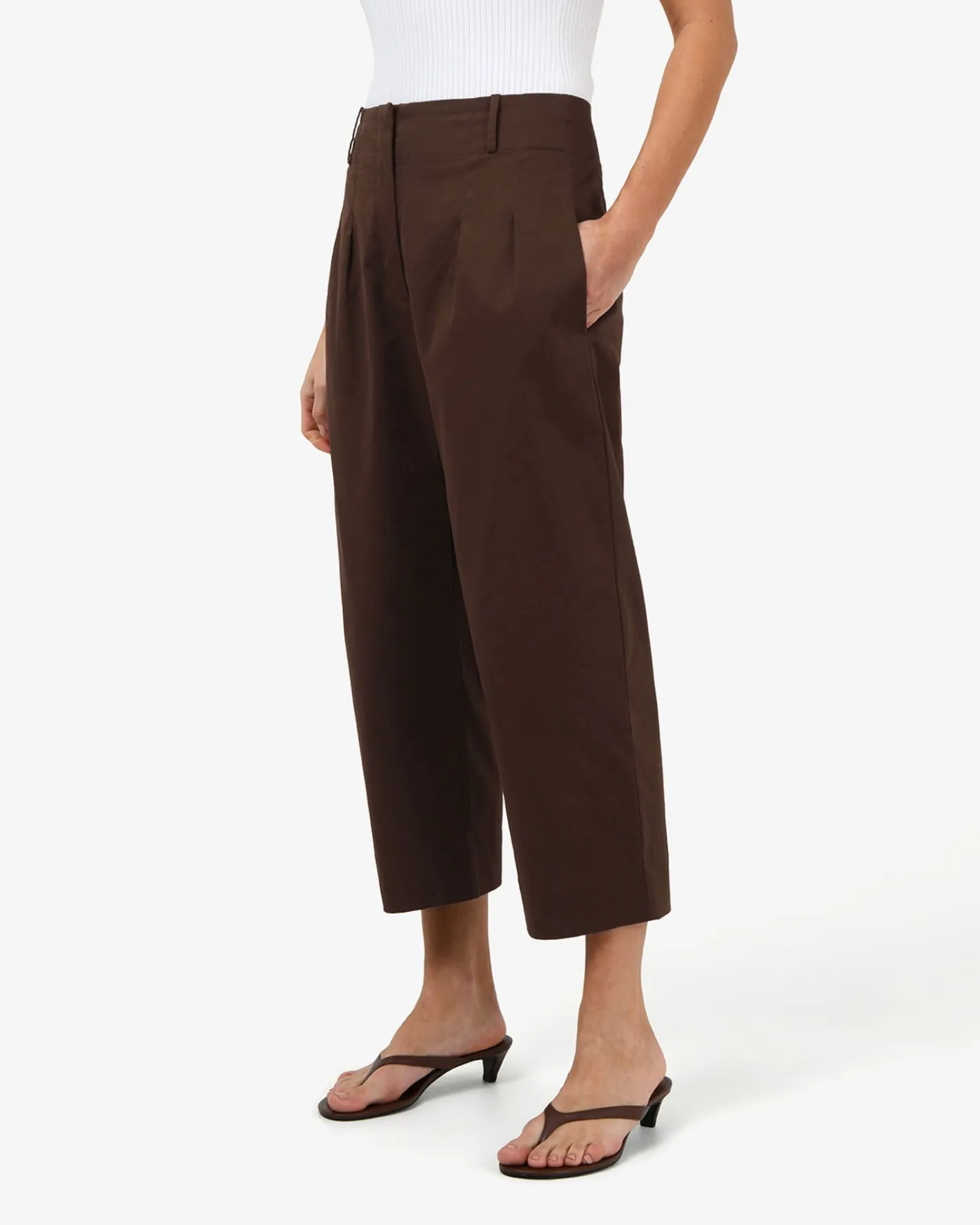Forcast Dallas Barrel Leg Pants Coffee New