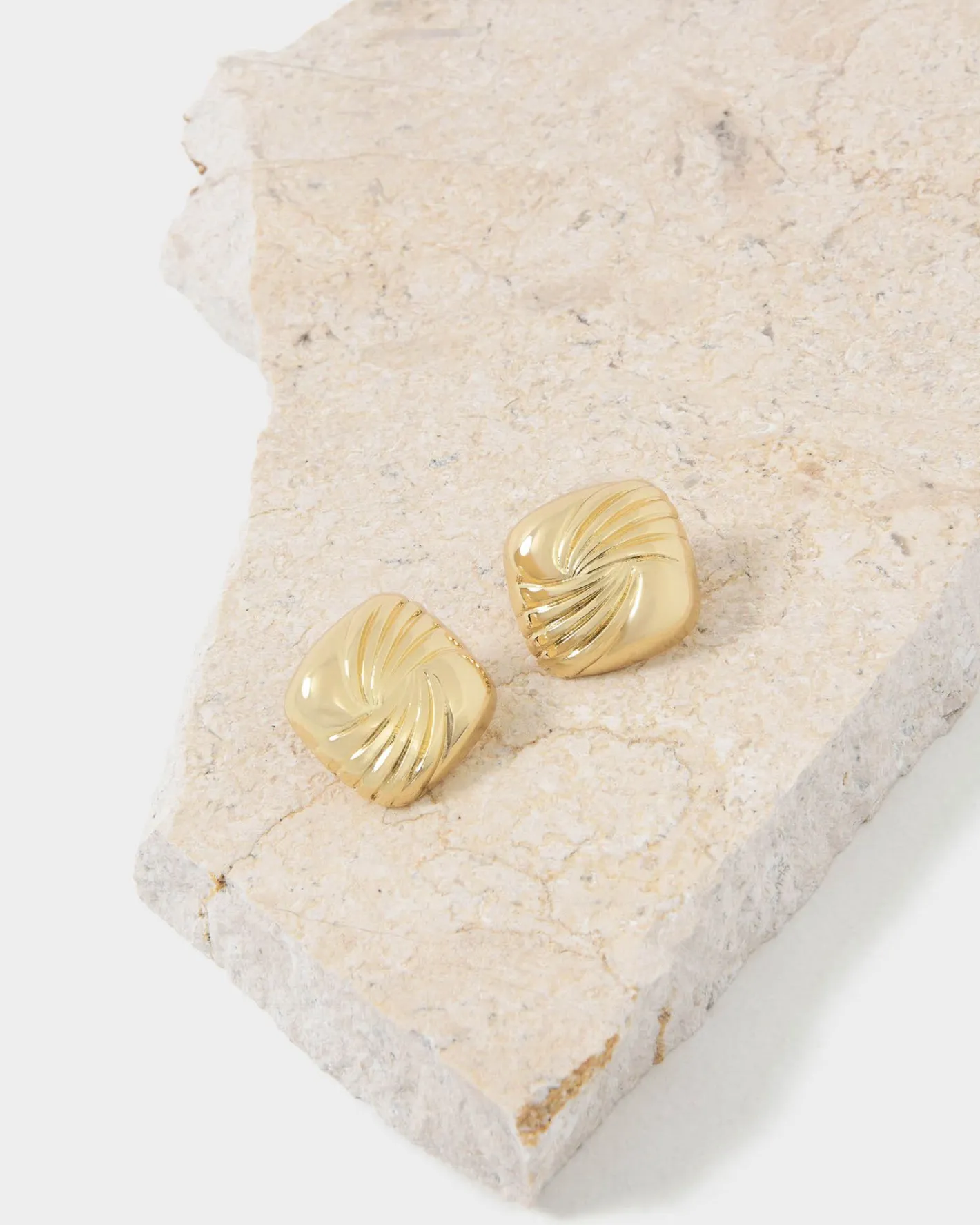 Forcast Elianna Earrings Gold Discount