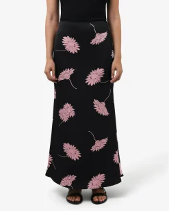 Forcast Felicia Floral Satin Skirt Black Pink Online
