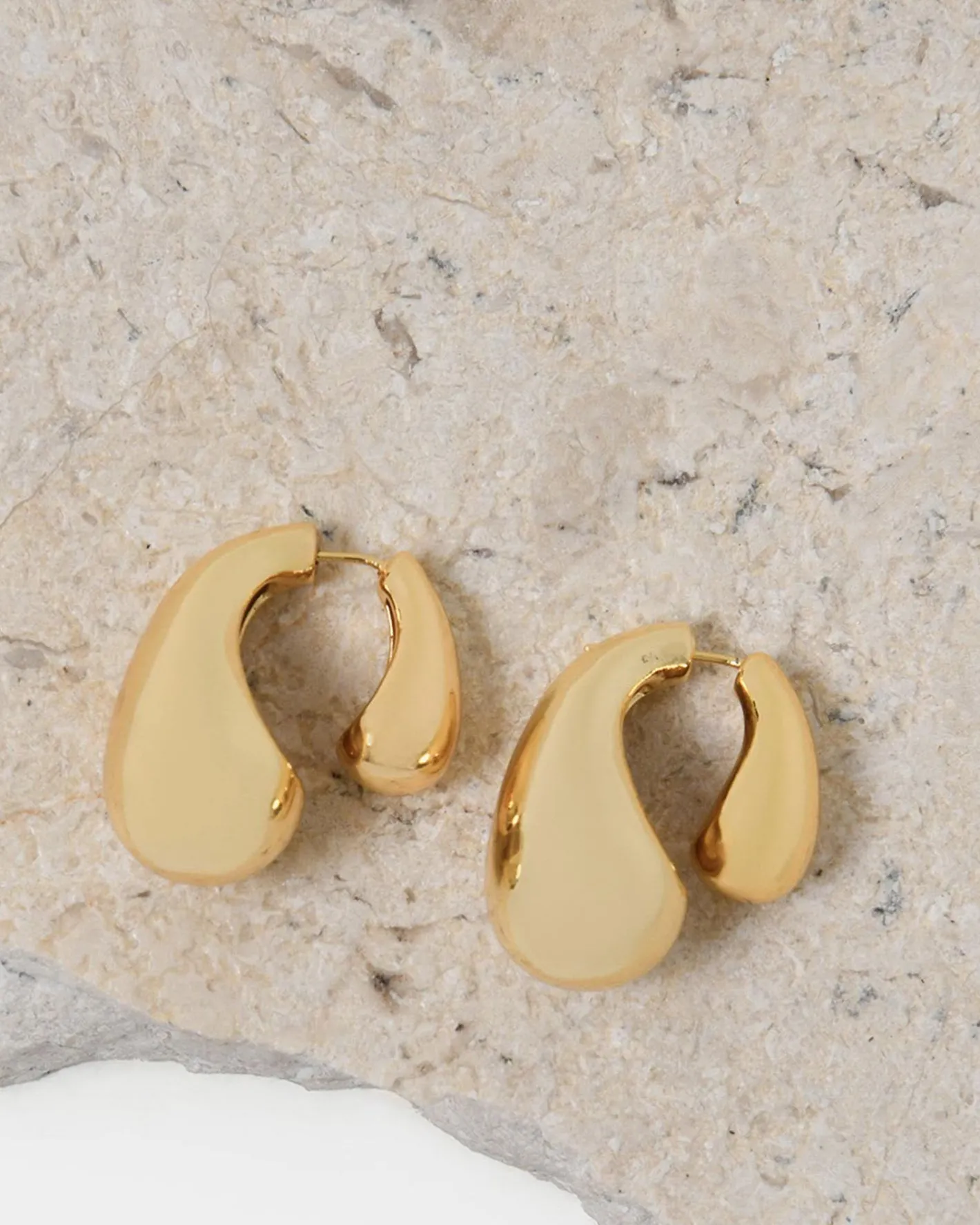 Forcast Gia Bubble Earrings Gold New