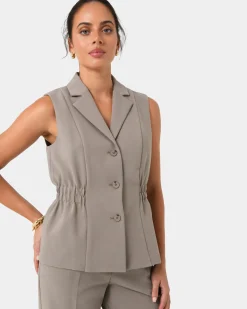Forcast Jordy Longline Vest Stone Clearance