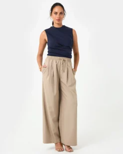 Forcast Lulu Ruched Top Navy Clearance