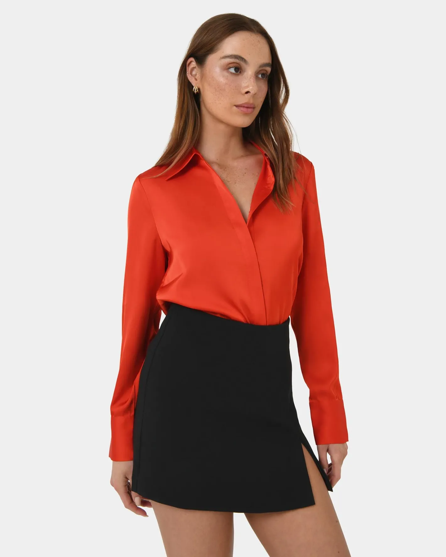 Forcast Mae Satin Shirt Cherry Tomato