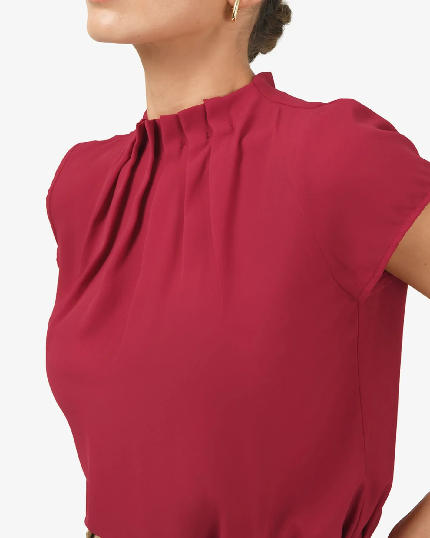 Forcast Olivia Pleated High Neck Top Crimson Best