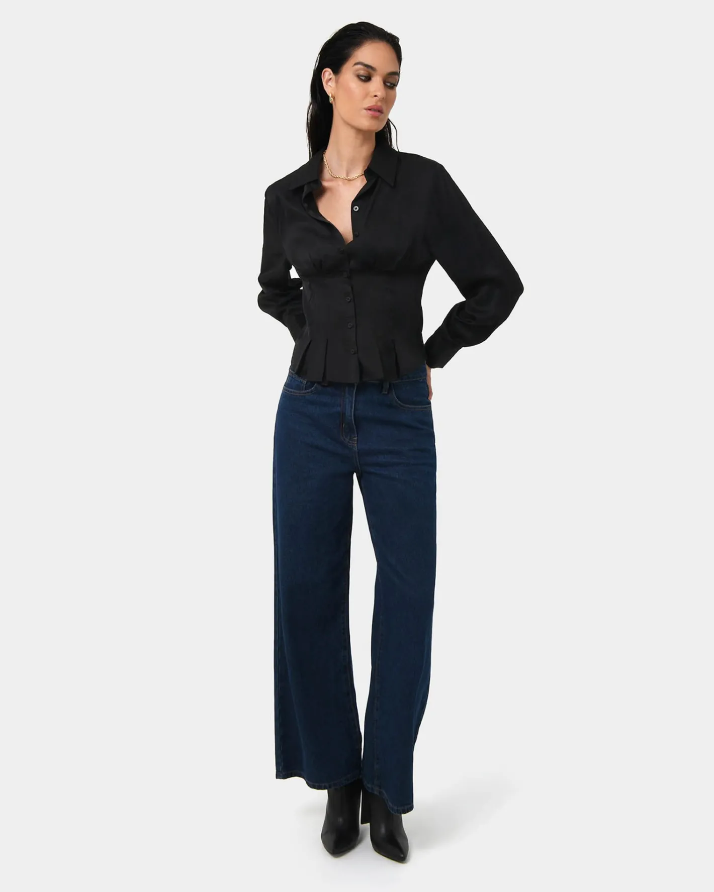 Forcast Paige Gathered Shirt Black Best