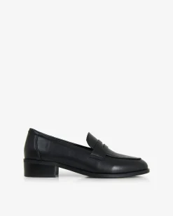 Forcast Sienna Classic Loafer Black Online