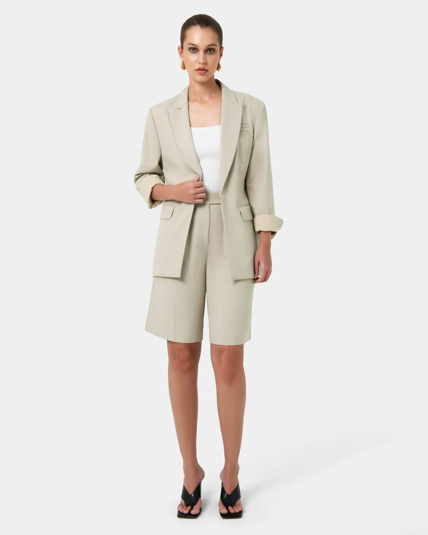Forcast Sonique Tailored Short Sand New