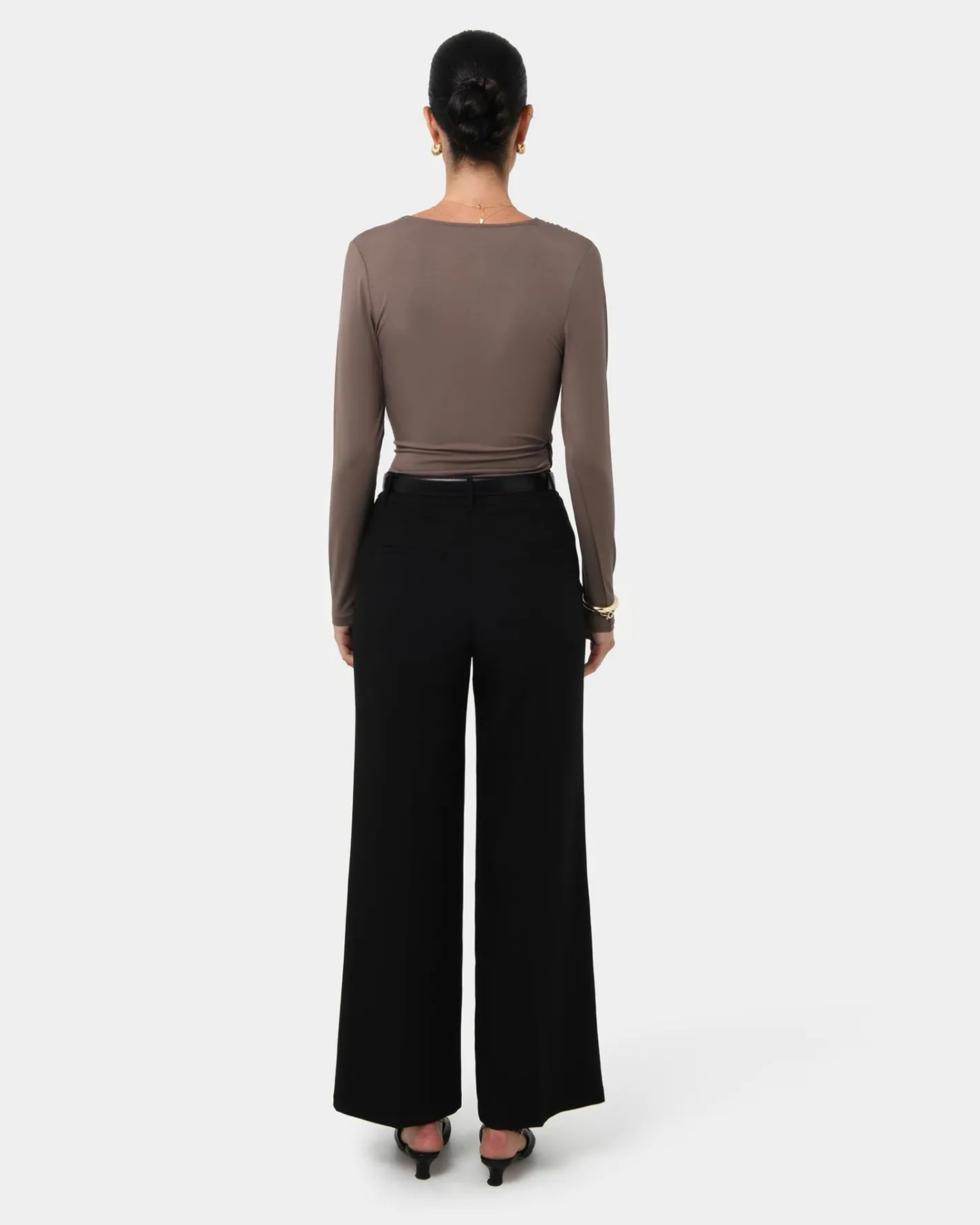 Forcast Tika Crossover Ruched Top Mocha Sale